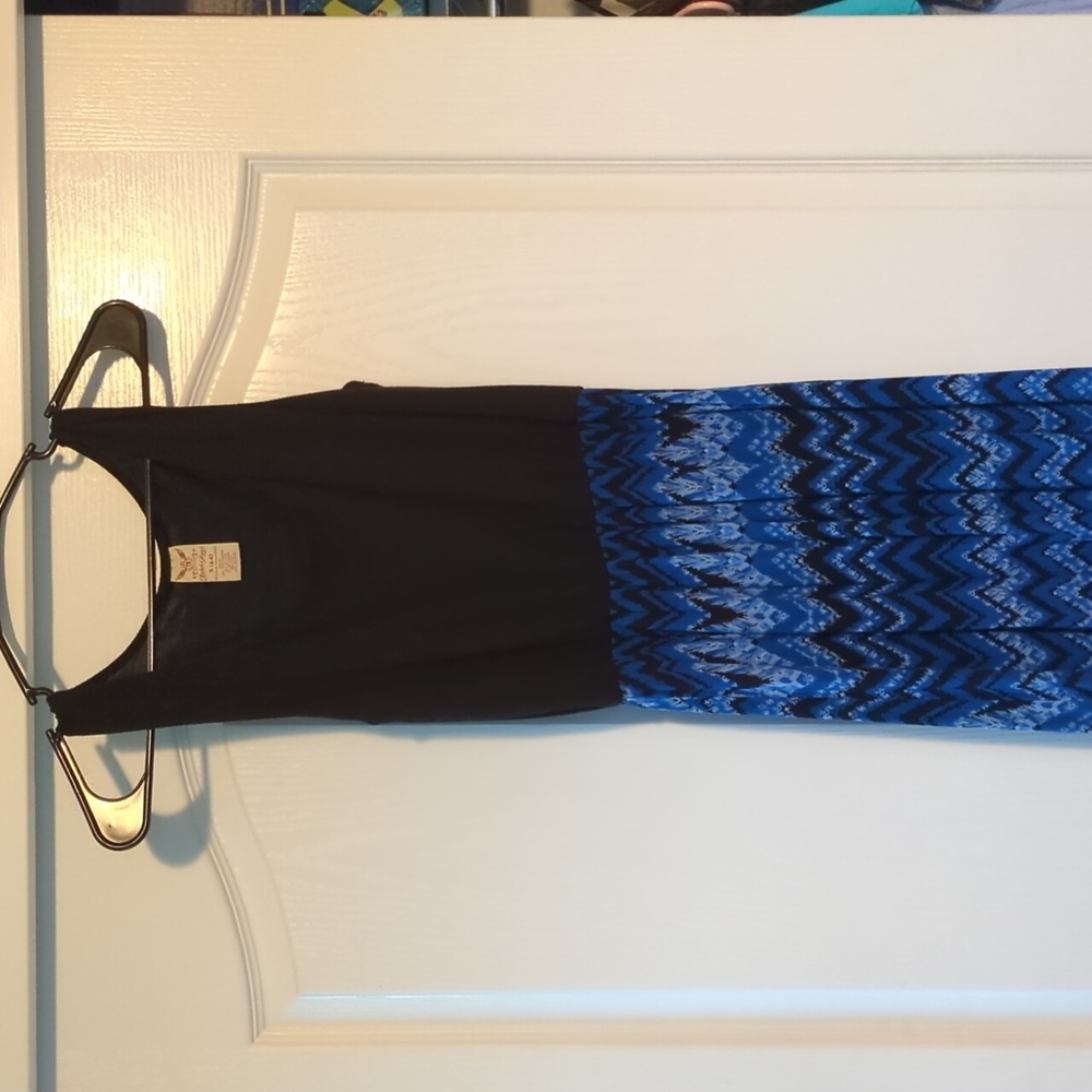 Blue chevron maxi dress